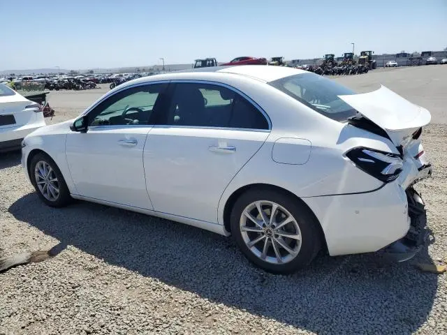 2019 MERCEDES-BENZ A 220