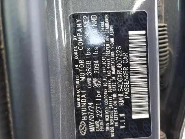 2024 HYUNDAI ELANTRA SEL  