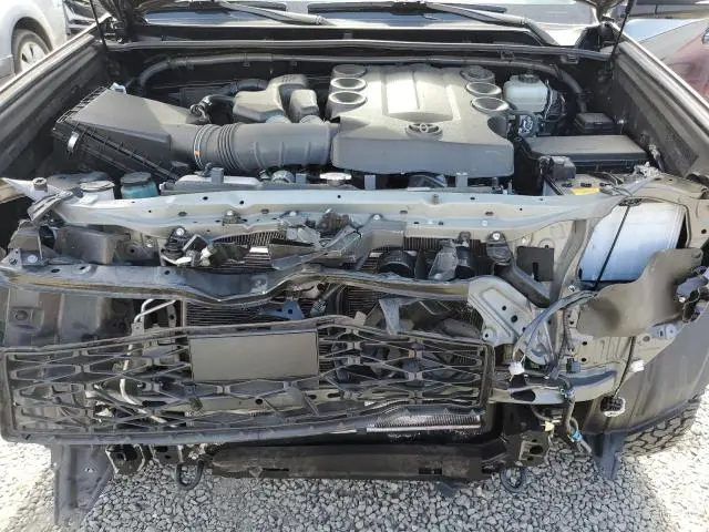 2022 TOYOTA 4RUNNER SR5/SR5 PREMIUM
