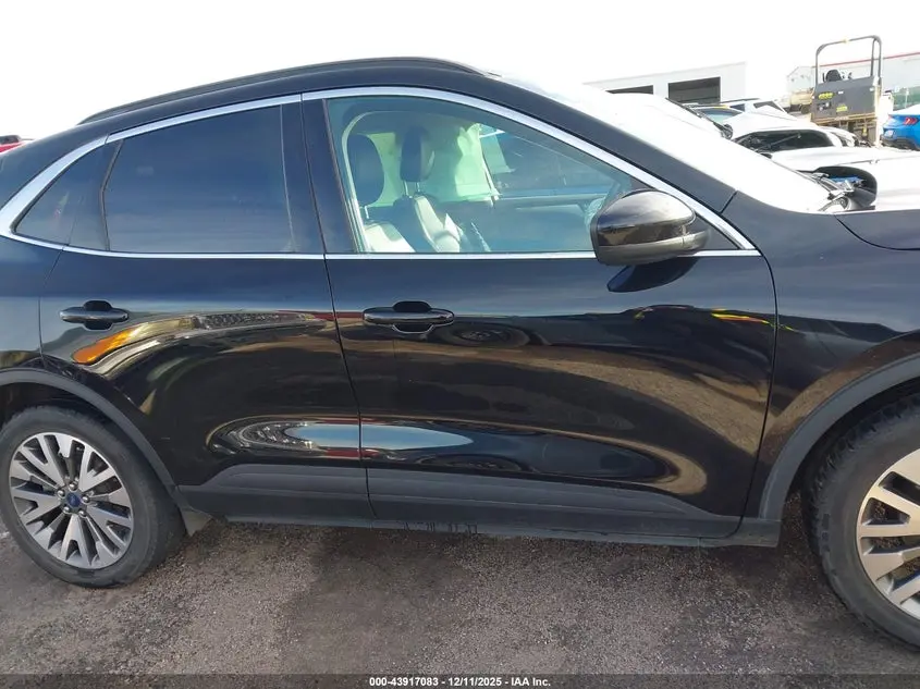 2021 FORD ESCAPE TITANIUM