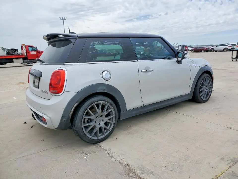 2014 MINI COOPER S  