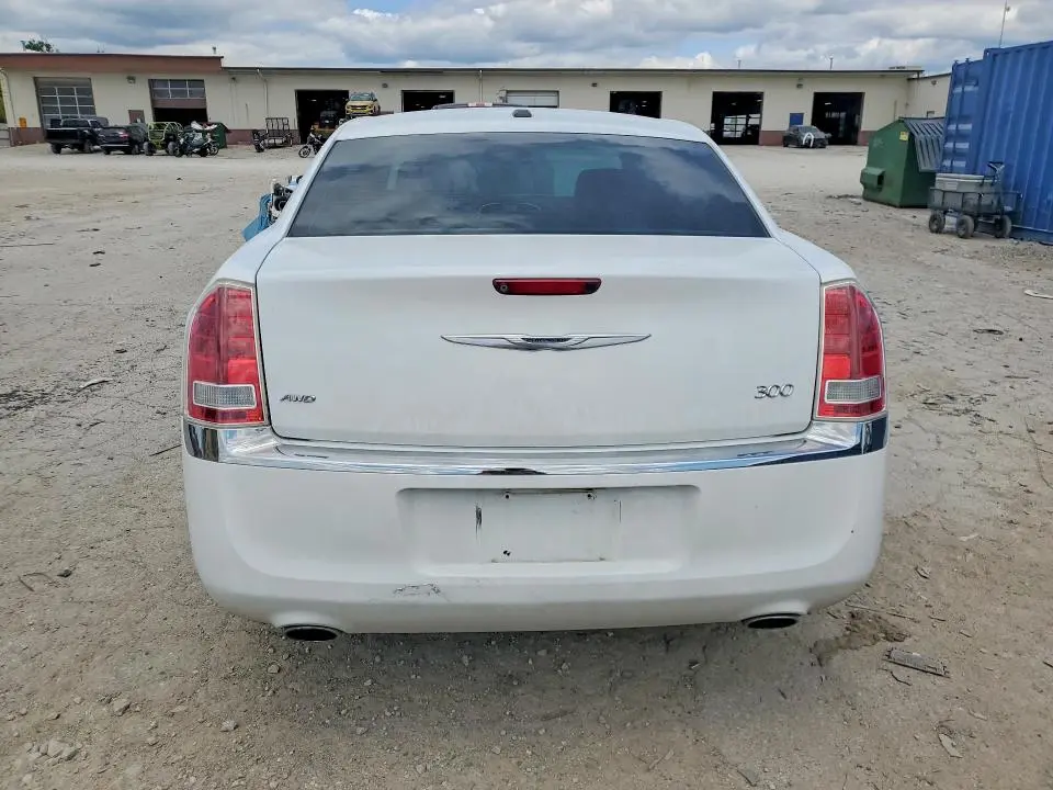 2014 CHRYSLER 300   