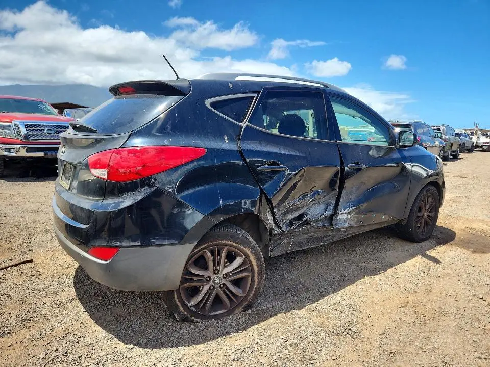 2015 HYUNDAI TUCSON SE  