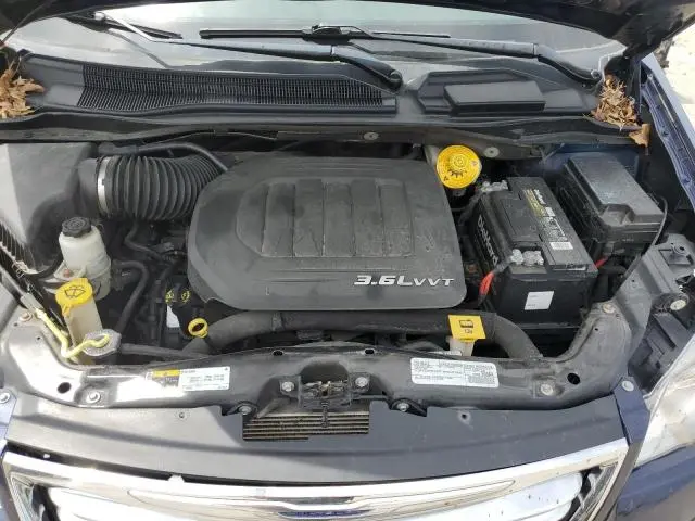 2016 CHRYSLER TOWN & COUNTRY TOURING  