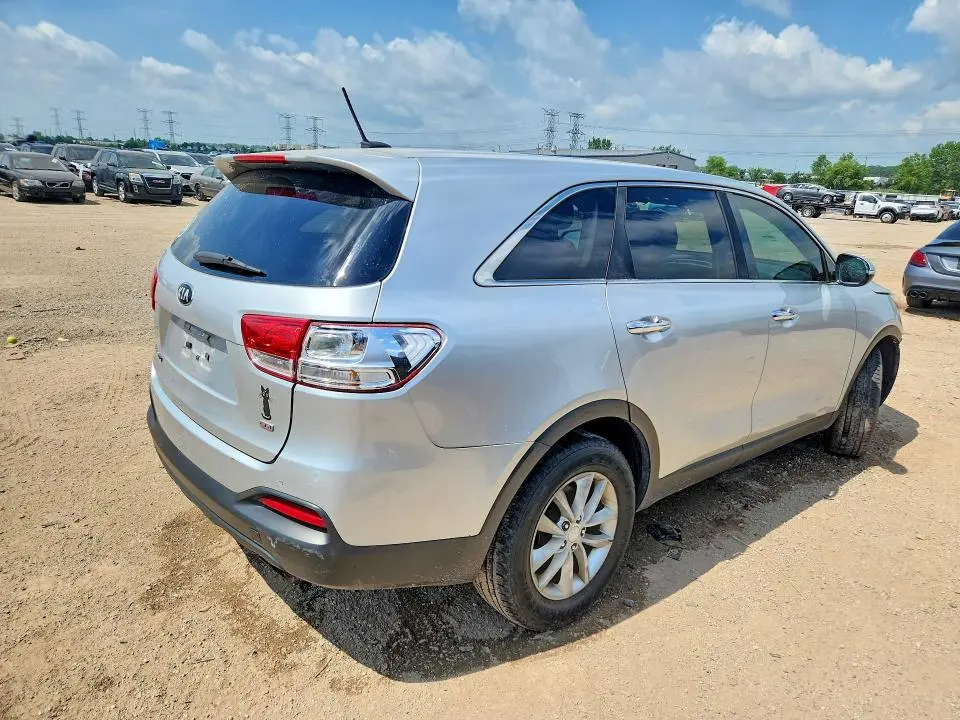 2016 KIA SORENTO L  