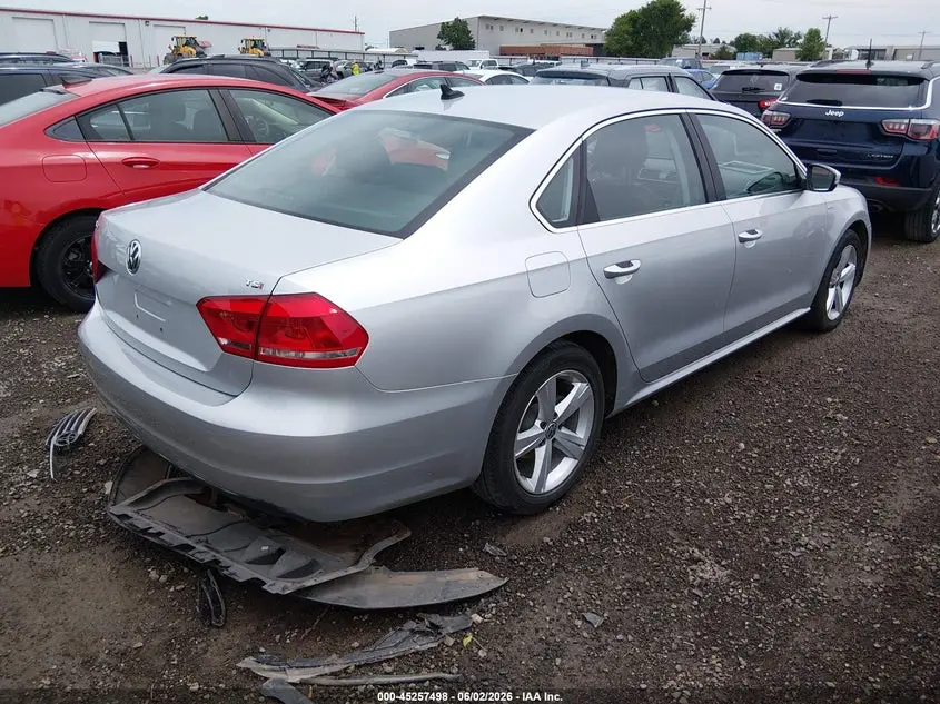 2014 VOLKSWAGEN PASSAT 1.8T WOLFSBURG EDITION