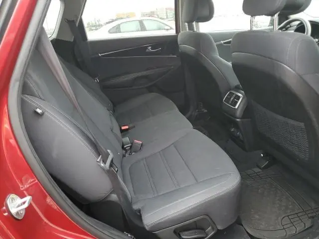 2016 KIA SORENTO LX  