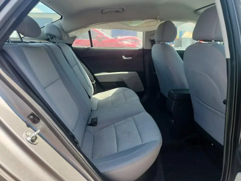 2021 KIA RIO S  