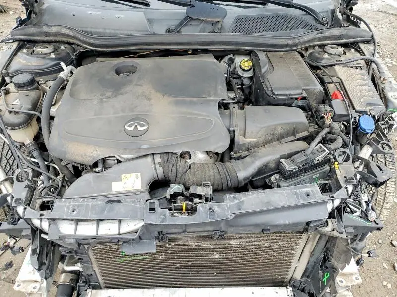 2018 INFINITI QX30 PREMIUM  