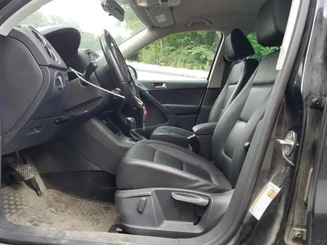2015 VOLKSWAGEN TIGUAN S  
