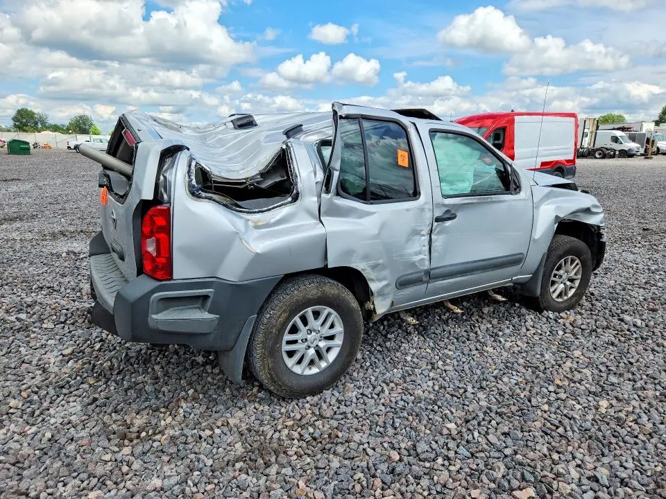 2014 NISSAN XTERRA S  