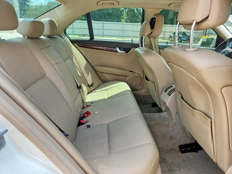 2010 MERCEDES-BENZ C 300  