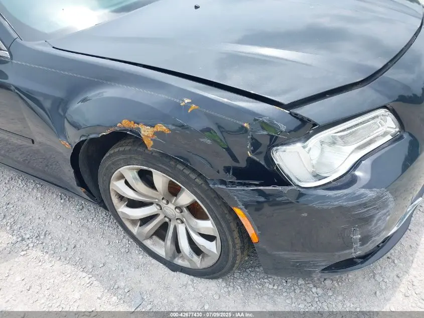 2015 CHRYSLER 300C  