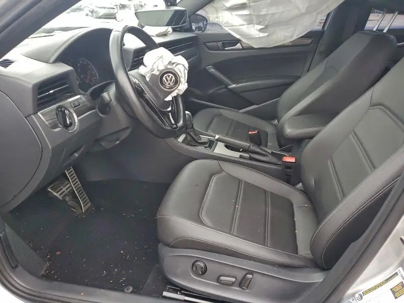 2021 VOLKSWAGEN PASSAT R-LINE  