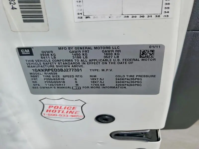 2011 GMC ACADIA SLE  
