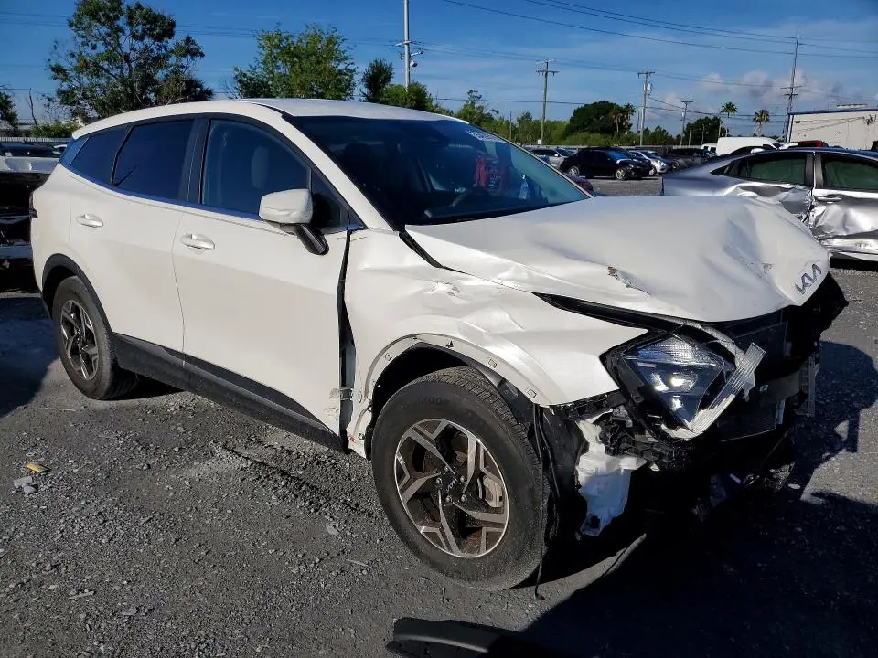2023 KIA SPORTAGE LX  