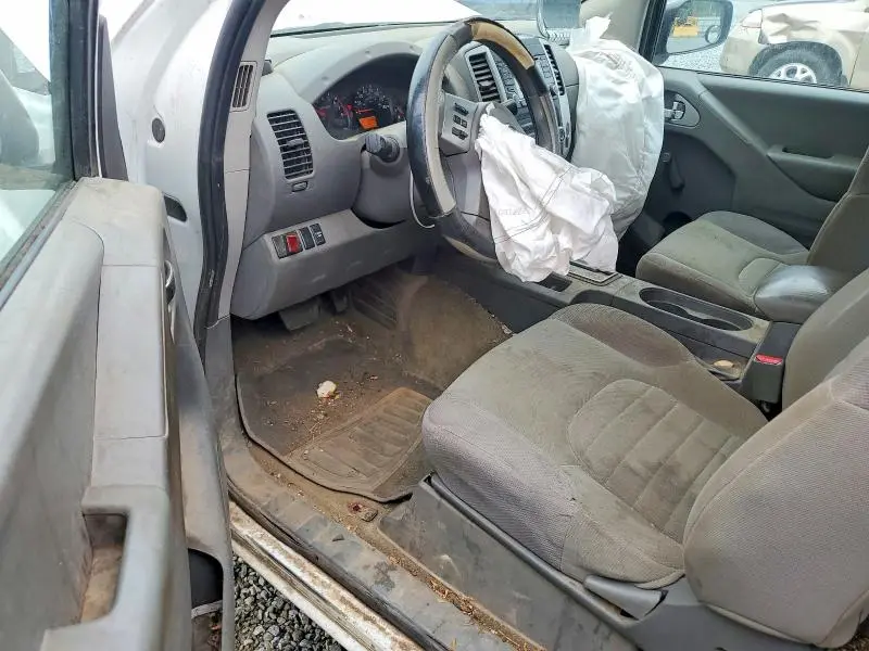 2017 NISSAN FRONTIER S  