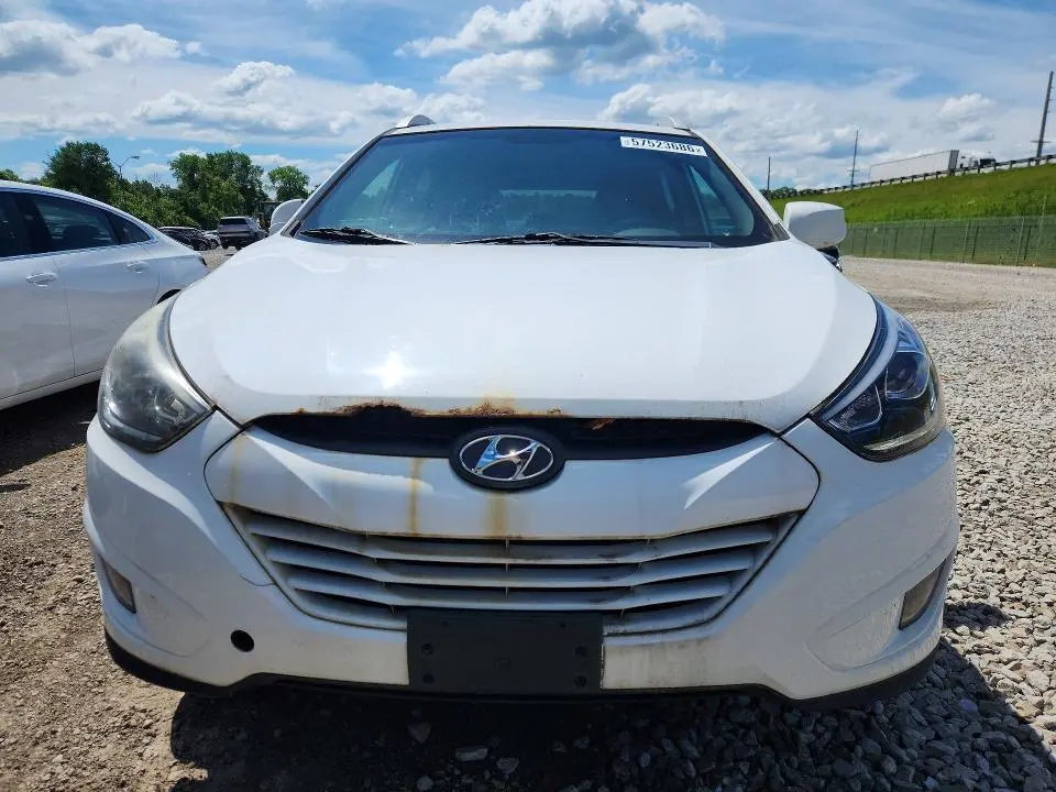 2014 HYUNDAI TUCSON SE  