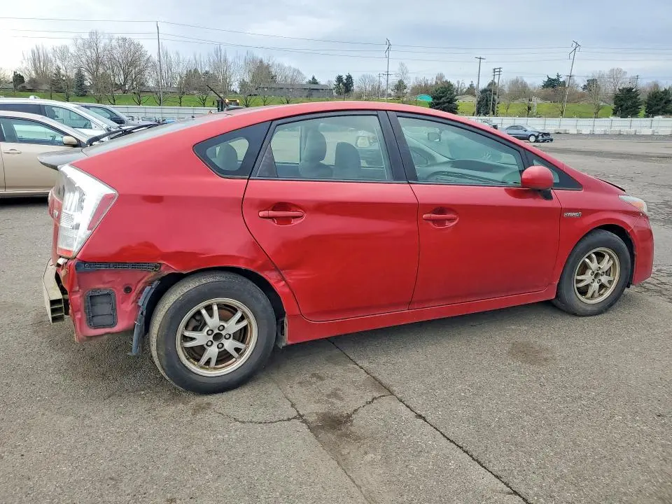 2011 TOYOTA PRIUS   