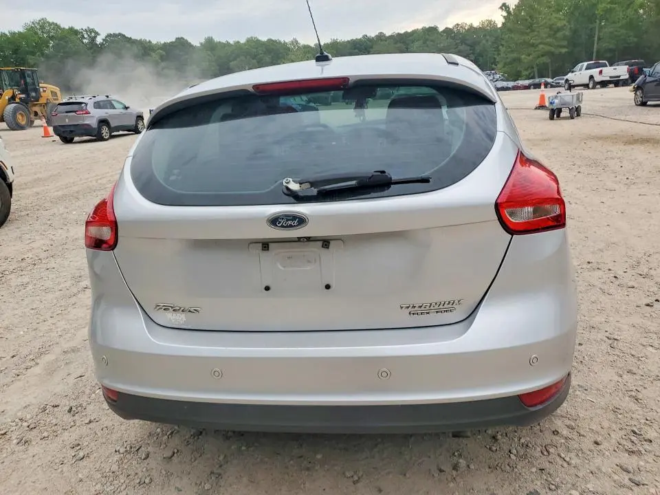 2015 FORD FOCUS TITANIUM  