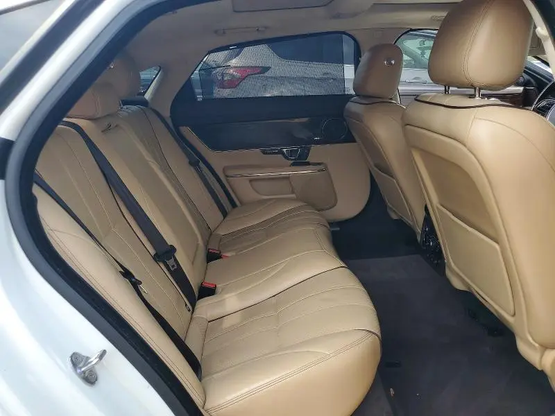 2014 JAGUAR XJL PORTFOLIO  
