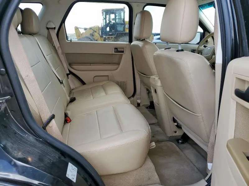 2012 FORD ESCAPE XLT  