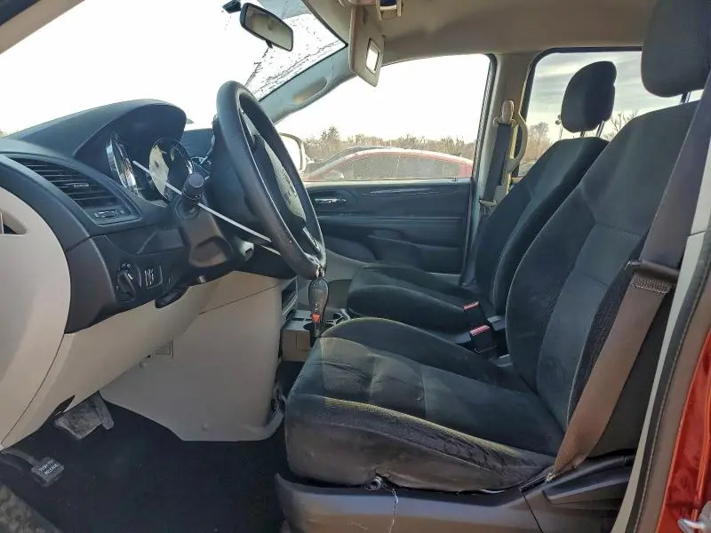 2017 DODGE GRAND CARAVAN SE  