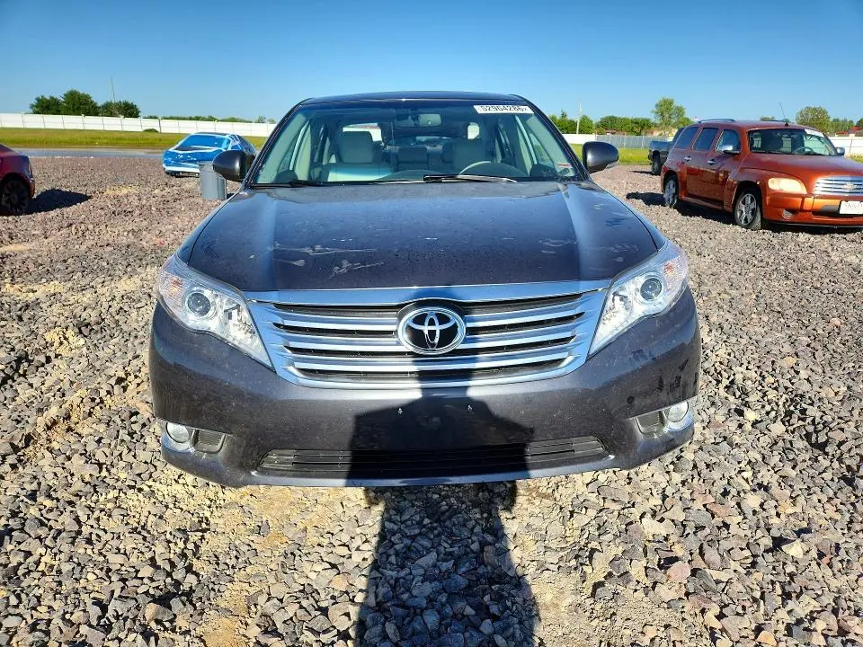 2012 TOYOTA AVALON LIMITED  