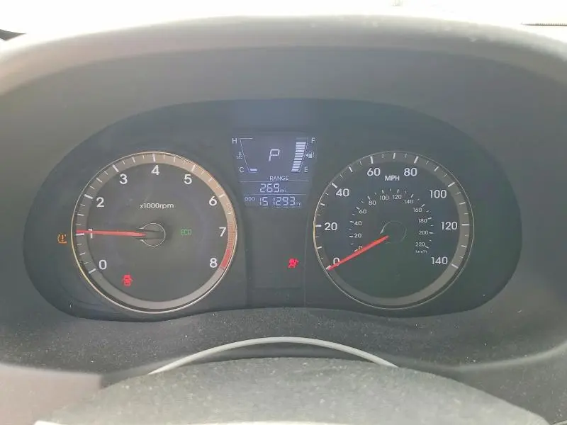 2013 HYUNDAI ACCENT SE  