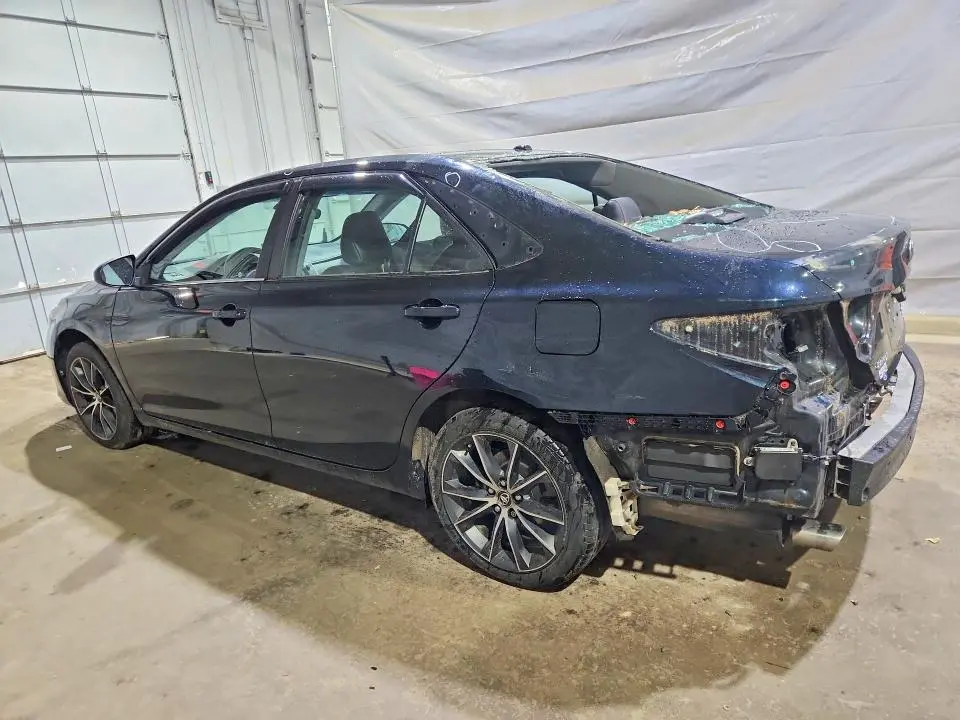 2016 TOYOTA CAMRY XSE V6  