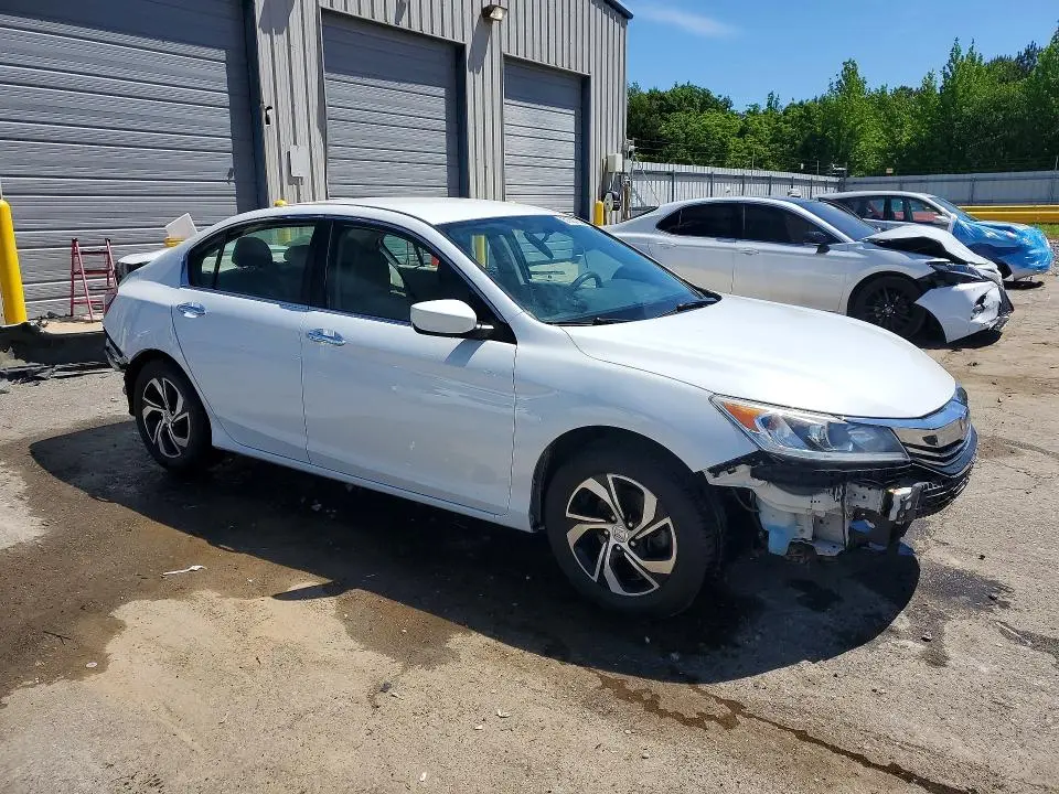 2017 HONDA ACCORD LX  