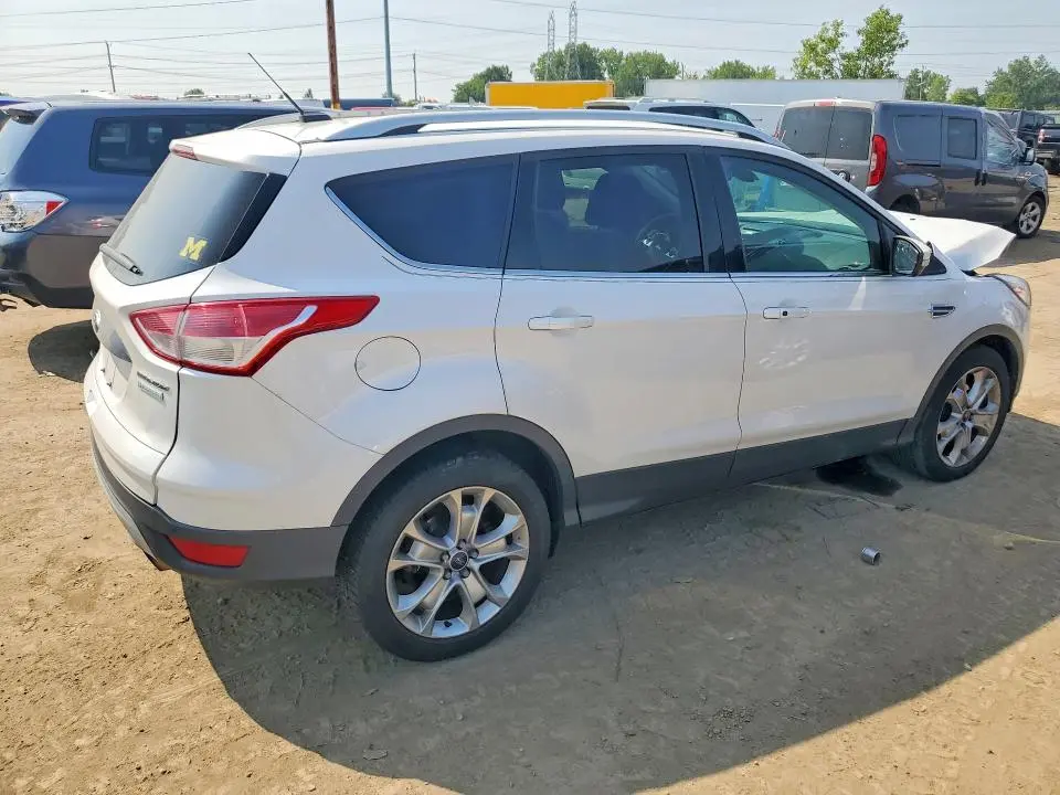 2016 FORD ESCAPE TITANIUM  