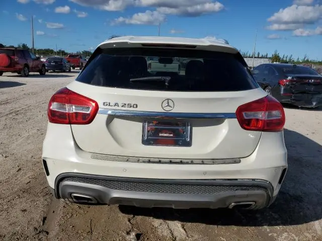 2016 MERCEDES-BENZ GLA 250  