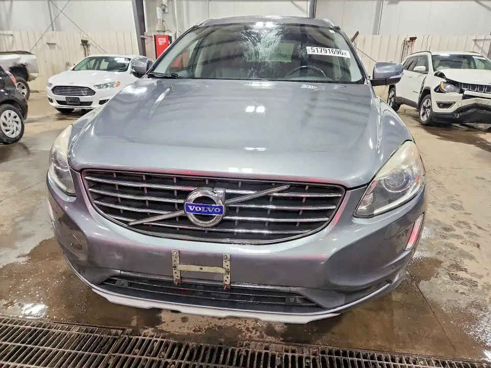 2017 VOLVO XC60 T6 INSCRIPTION  