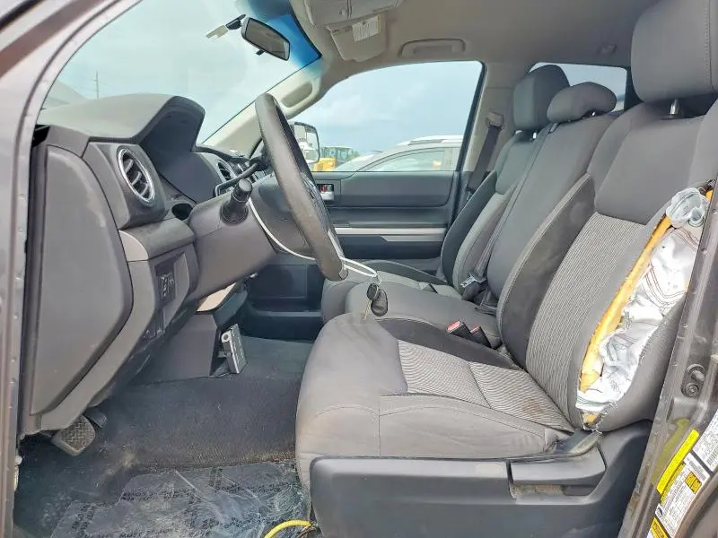 2015 TOYOTA TUNDRA SR5  