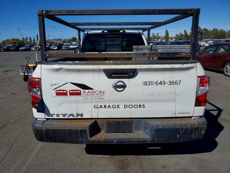 2017 NISSAN TITAN S  
