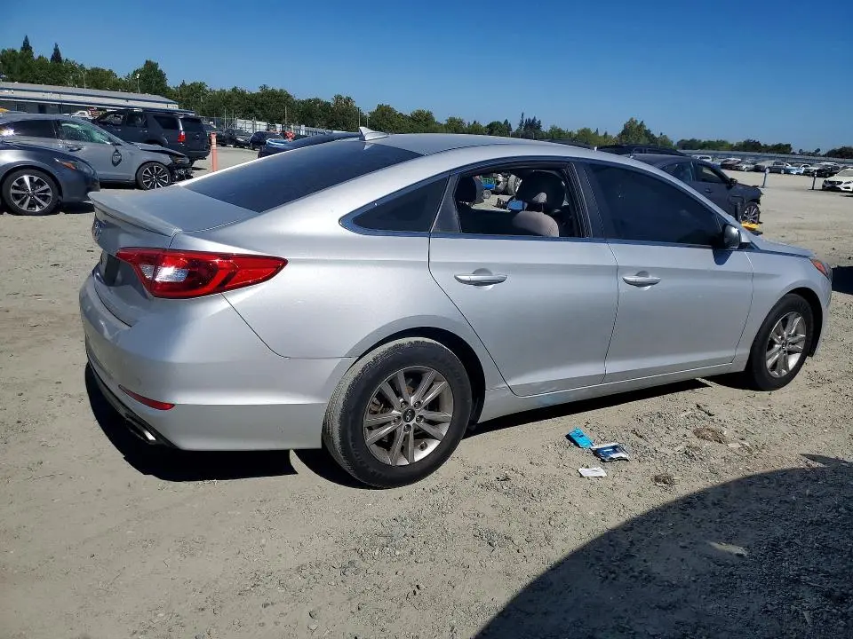 2015 HYUNDAI SONATA SE  