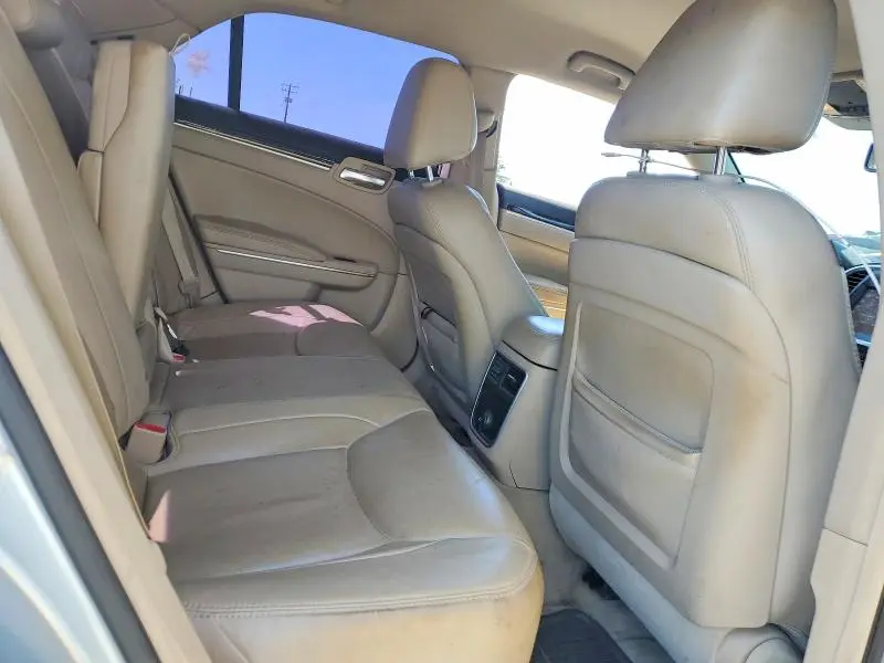 2013 CHRYSLER 300   