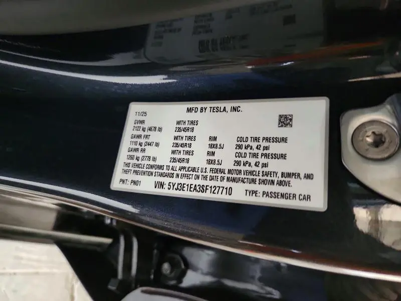 2025 TESLA MODEL 3   