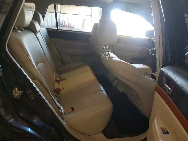 2013 SUBARU OUTBACK 2.5I LIMITED  