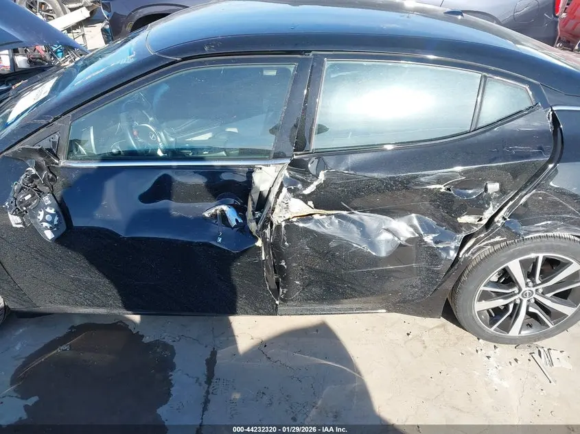 2023 NISSAN MAXIMA SV