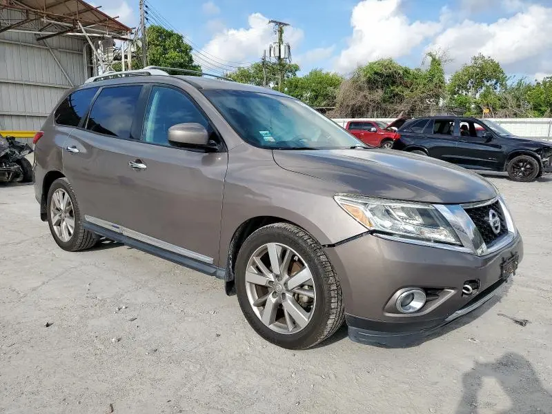 2014 NISSAN PATHFINDER S  