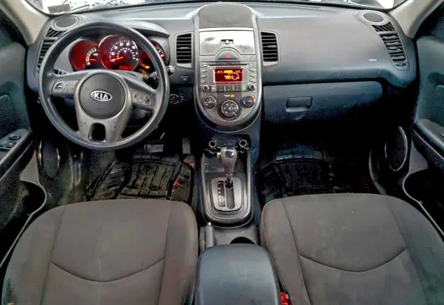 2010 KIA SOUL +  
