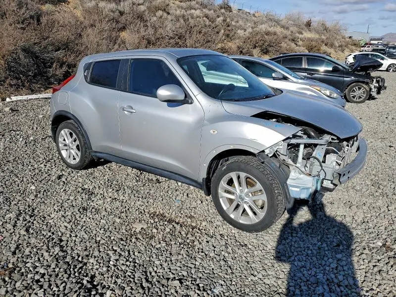 2013 NISSAN JUKE S  