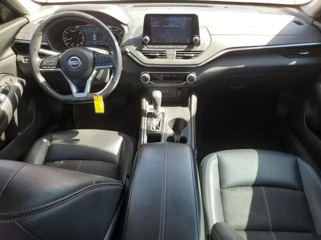 2021 NISSAN ALTIMA SR  