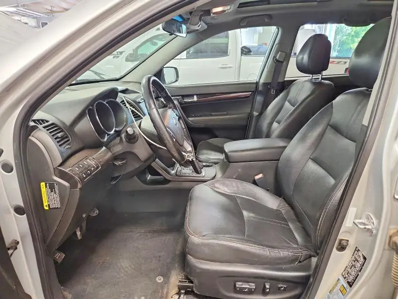 2011 KIA SORENTO EX  
