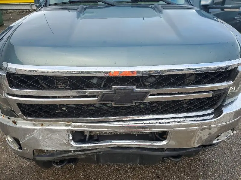 2011 CHEVROLET SILVERADO K2500 HEAVY DUTY LTZ  