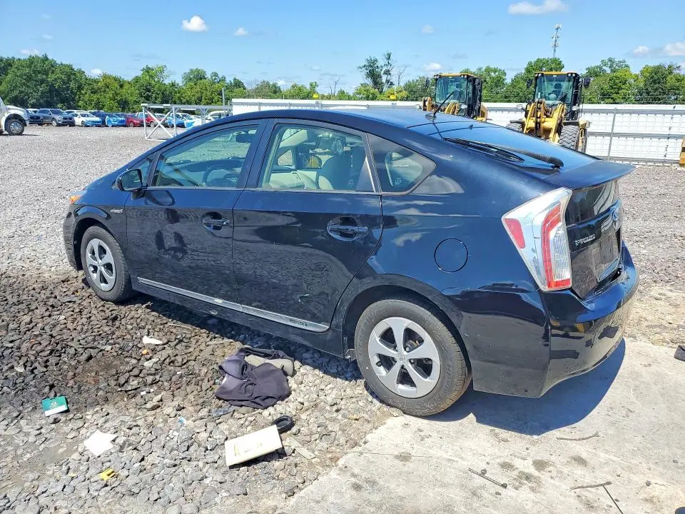 2013 TOYOTA PRIUS TWO  