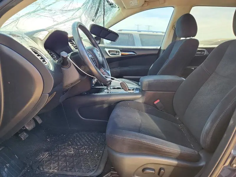 2016 NISSAN PATHFINDER SV  