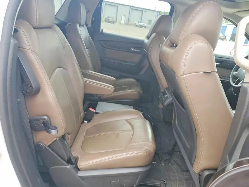 2016 GMC ACADIA SLT-1  